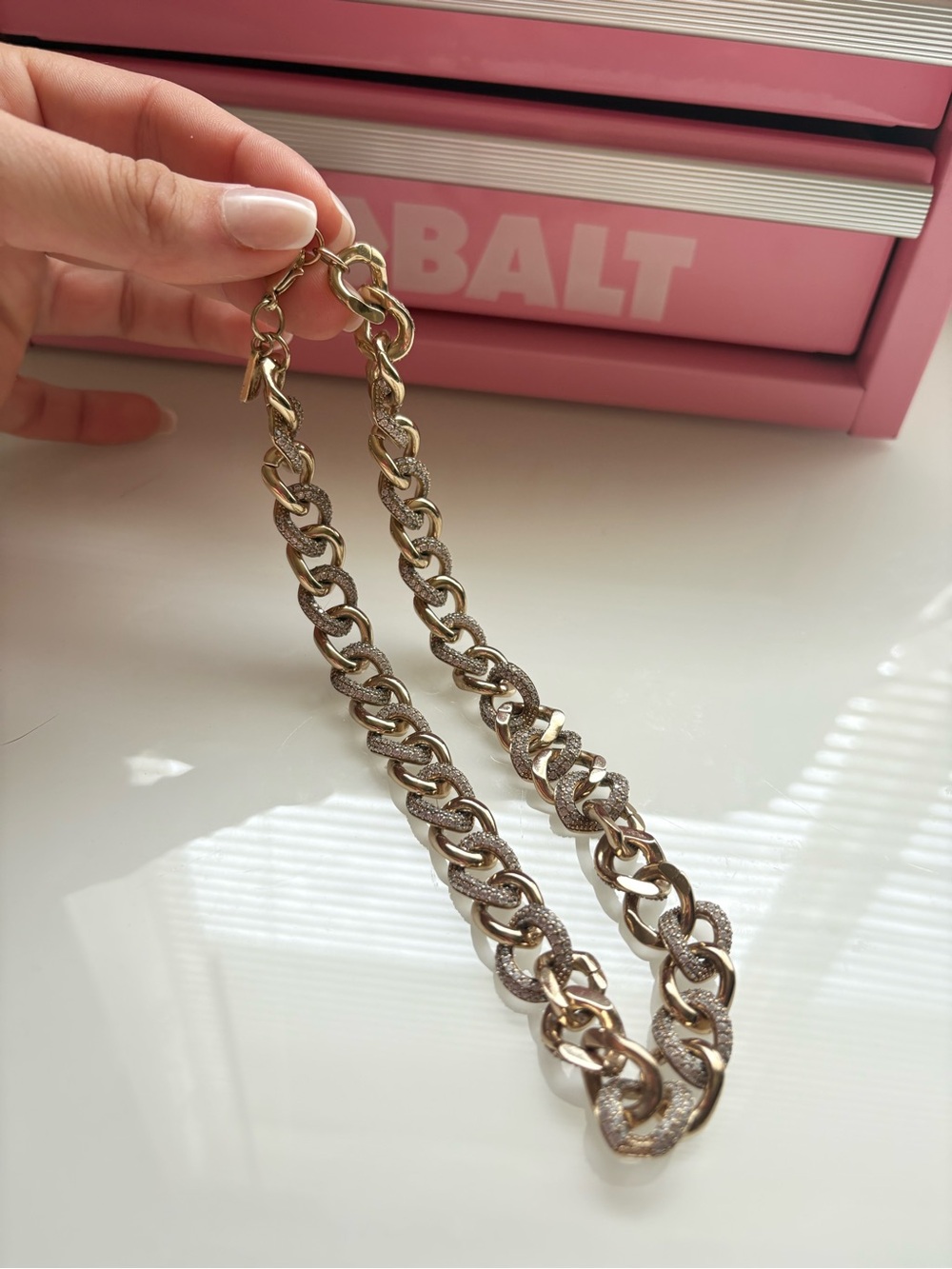 jaclyn roxanne the royal link Jaclyn hill necklace